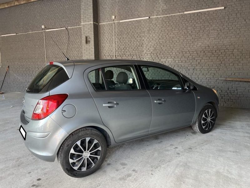 OPEL CORSA D 2012