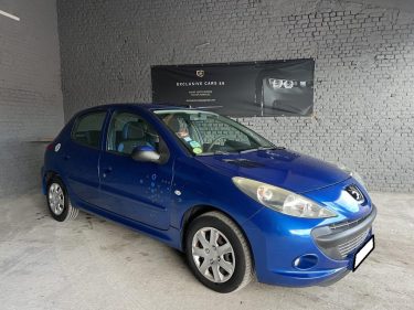 PEUGEOT 206+ 2010