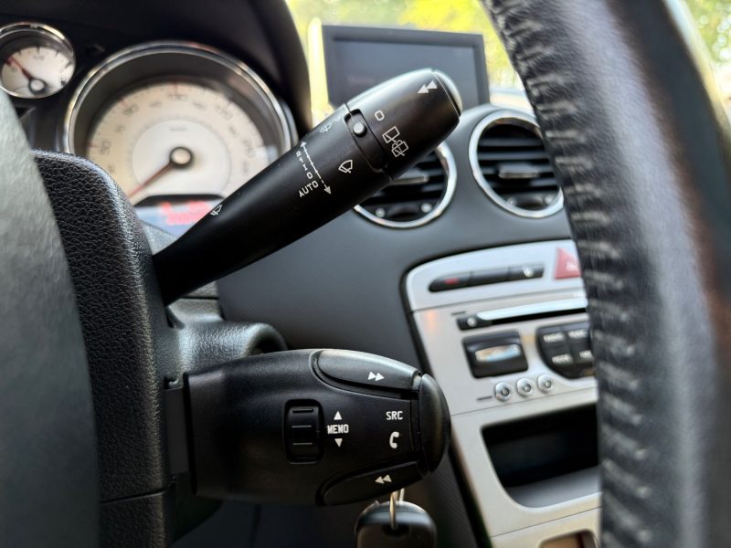 PEUGEOT 308 1.6 HDi 110 ch Business Pack – 7 places - Gps / clim Auto /  Révisée & Garantie 6 Mois .