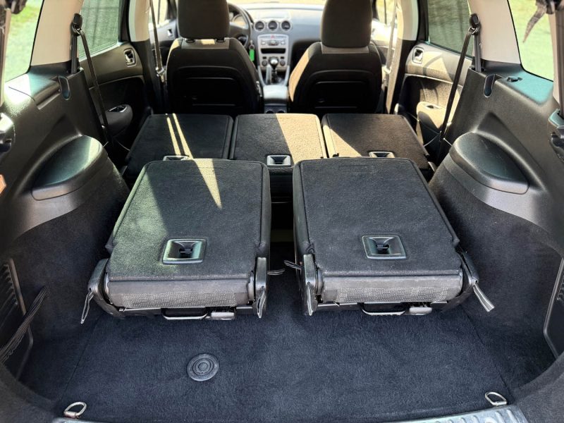 PEUGEOT 308 1.6 HDi 110 ch Business Pack – 7 places - Gps / clim Auto /  Révisée & Garantie 6 Mois .