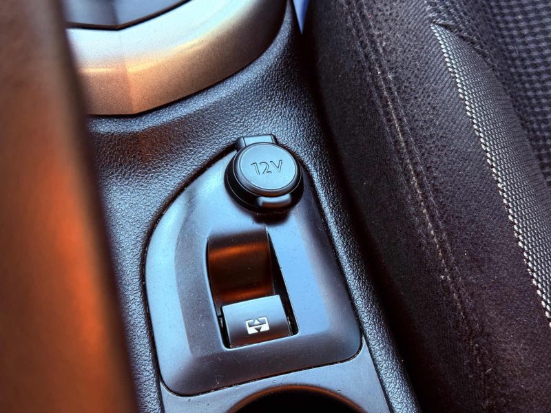 PEUGEOT 308 1.6 HDi 110 ch Business Pack – 7 places - Gps / clim Auto /  Révisée & Garantie 6 Mois .