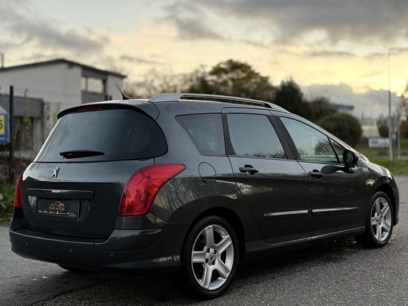 PEUGEOT 308 1.6 HDi 110 ch Business Pack – 7 places - Gps / clim Auto /  Révisée & Garantie 6 Mois .