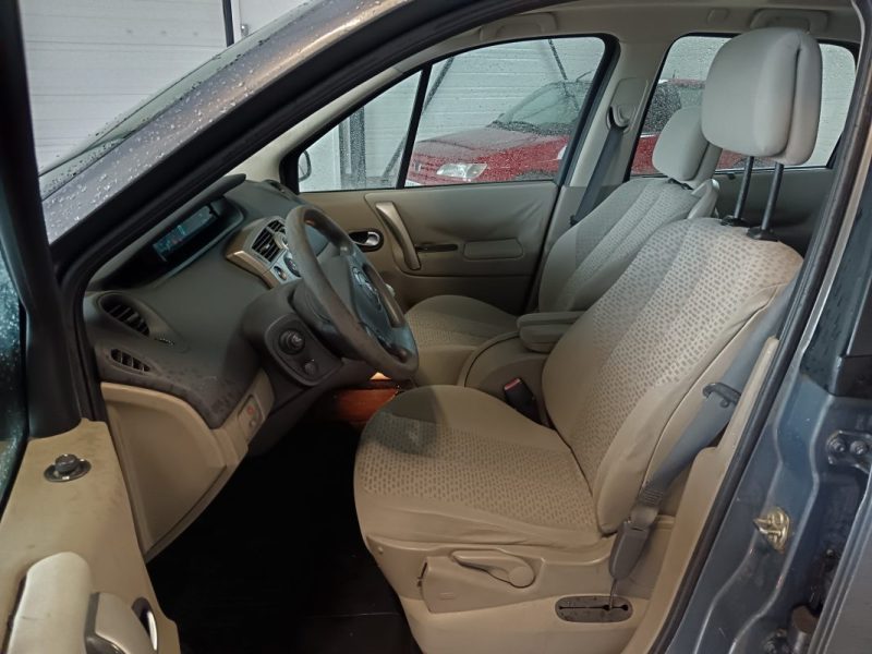 RENAULT MEGANE SCENIC 2006