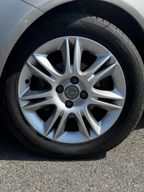 Opel Corsa 1.4i 100CV Cosmo Boite Automatique / Chaine Distribution