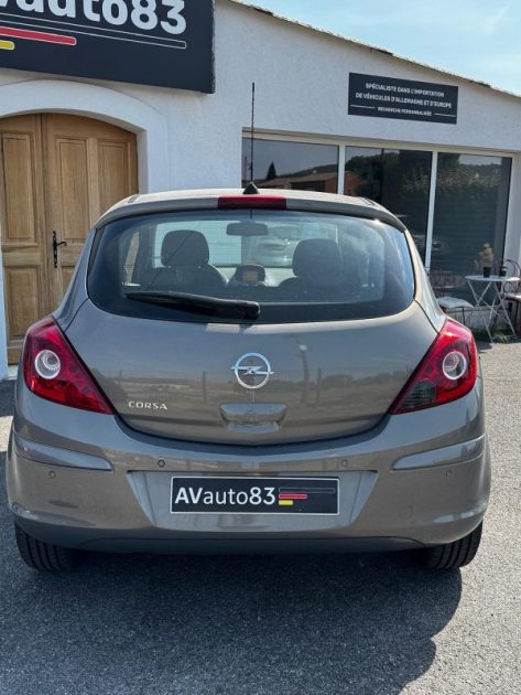 Opel Corsa 1.4i 100CV Cosmo Boite Automatique / Chaine Distribution