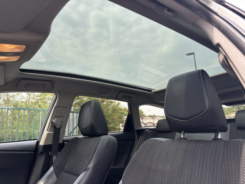 TOYOTA Auris Touring Sports 2014