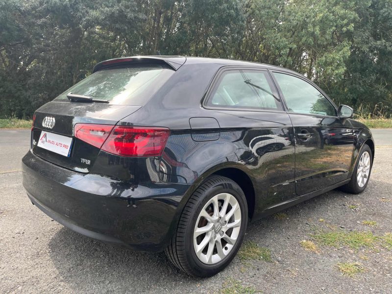 AUDI A3 1.2 TFSI 105 AMBITION 