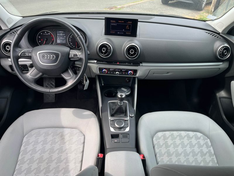 AUDI A3 1.2 TFSI 105 AMBITION 
