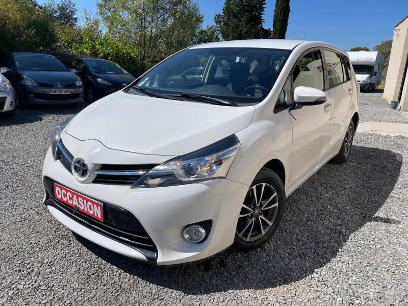 TOYOTA VERSO 2015