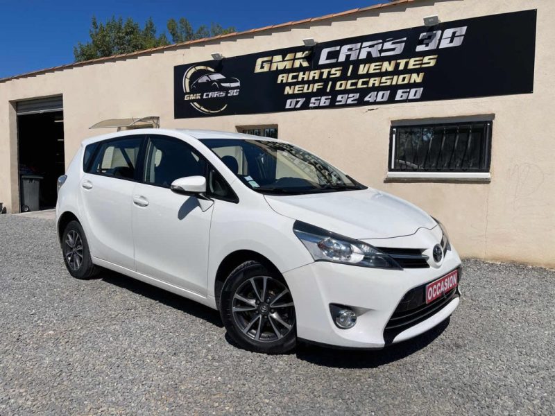 TOYOTA VERSO 2015
