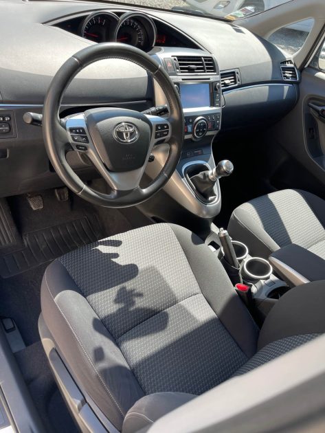 TOYOTA VERSO 2015