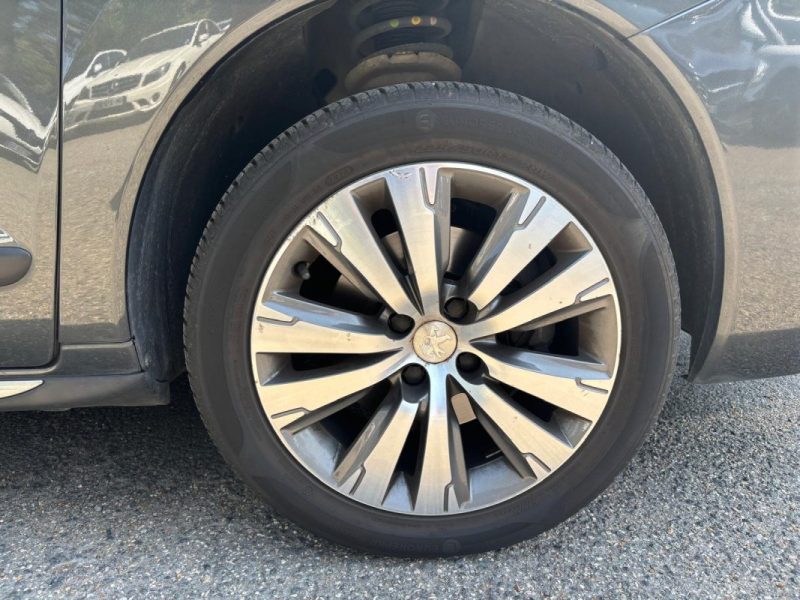 PEUGEOT 3008 1.6 THPE 156 FELINE