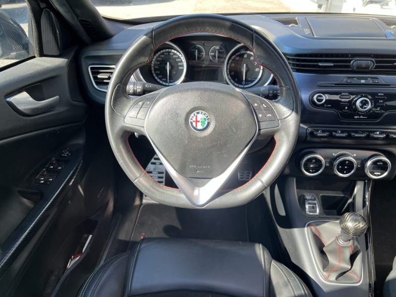 ALFA ROMEO GIULETTA QUADRIFOGLIO 1750 TBi 235cv Quadrifoglio Verde QV 