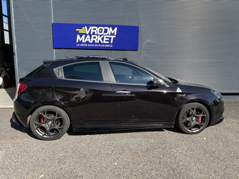 ALFA ROMEO GIULETTA QUADRIFOGLIO 1750 TBi 235cv Quadrifoglio Verde QV 