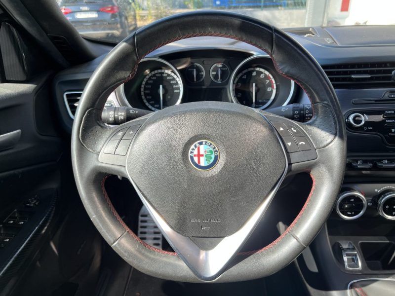 ALFA ROMEO GIULETTA QUADRIFOGLIO 1750 TBi 235cv Quadrifoglio Verde QV 