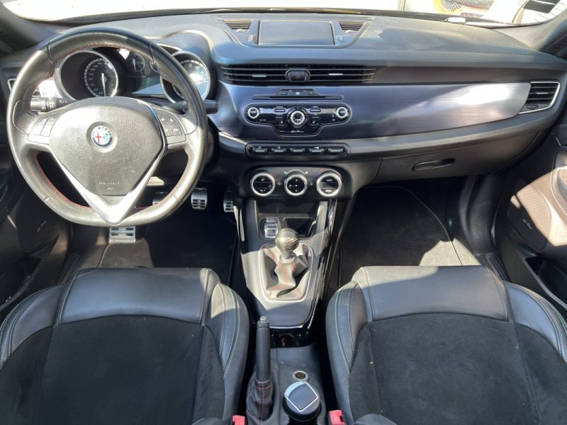ALFA ROMEO GIULETTA QUADRIFOGLIO 1750 TBi 235cv Quadrifoglio Verde QV 