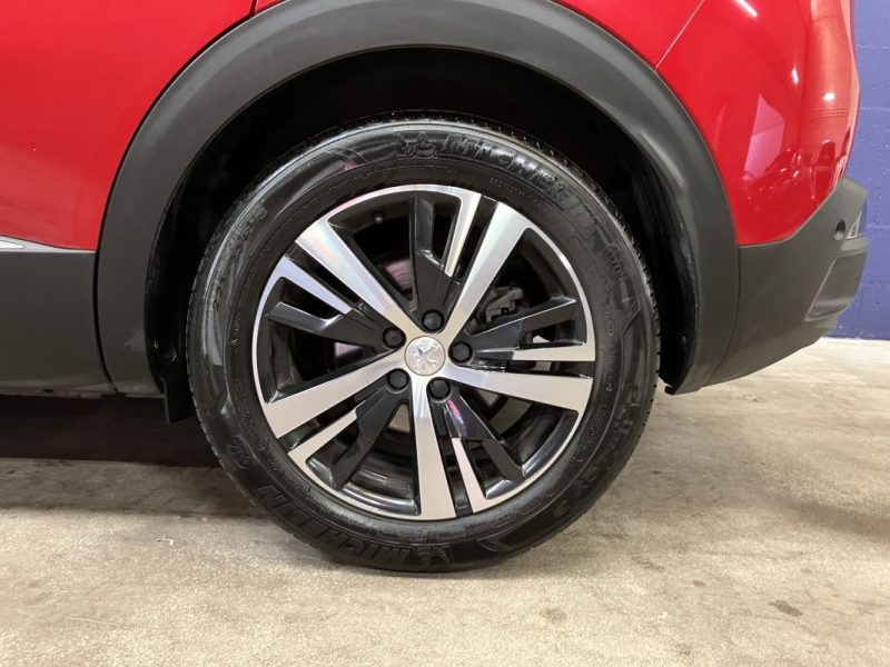 PEUGEOT 3008 1.5 BlueHDi 130ch Allure EAT8 94.000km Entretien Peugeot