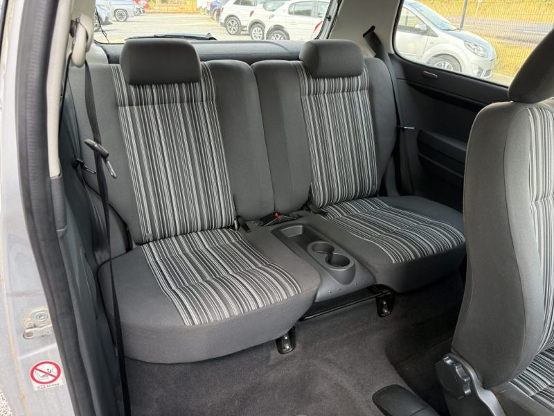 VOLKSWAGEN FOX 2006 CLIM MOTEUR À CHAINE 