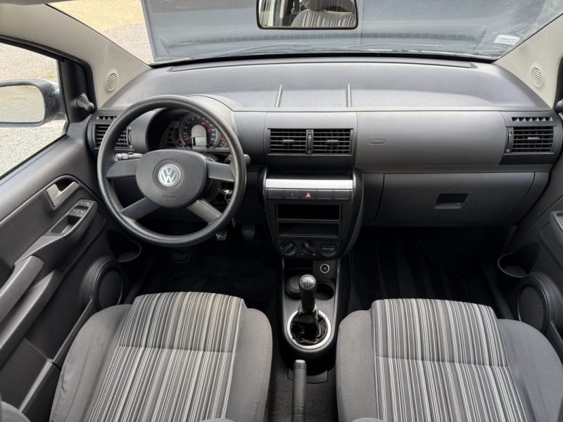 VOLKSWAGEN FOX 2006 CLIM MOTEUR À CHAINE 