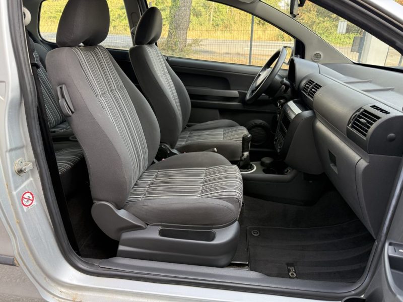 VOLKSWAGEN FOX 2006 CLIM MOTEUR À CHAINE 