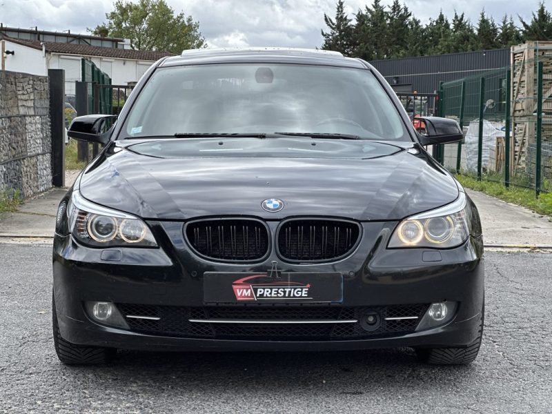 BMW SERIE 5 530d XDrive 235 CV Phase 2 / Paiement 4X ou 10X Possible