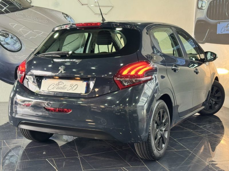 PEUGEOT 208 2018 1.2 PureTech 68ch E6.c Like 5p