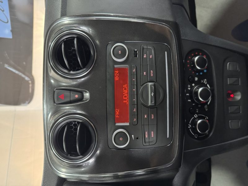 DACIA SANDERO 2020 1.0 SCe 75ch Urban Stepway