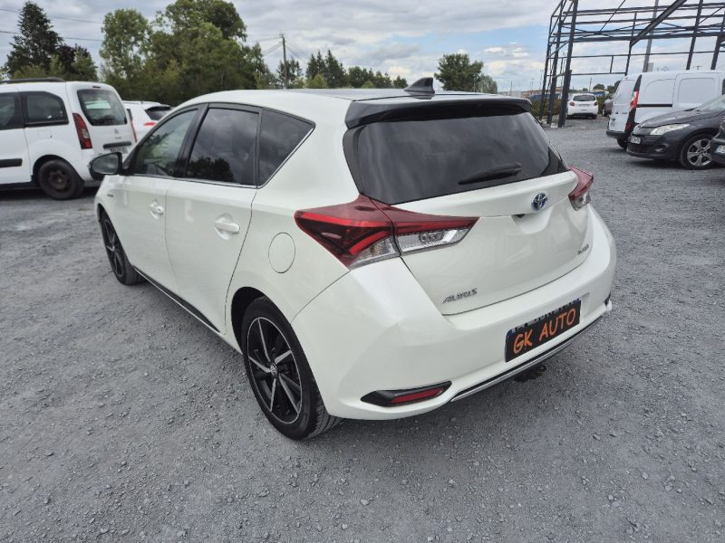 TOYOTA AURIS 2 1.8 EH 99CV 2018 114000 km 