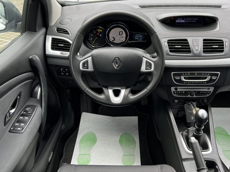 RENAULT MEGANE 3 III 1.5 DCI 110 Cv PREMIERE MAIN / BVM6 35 900 Kms CRIT AIR 2  - GARANTIE 1 AN