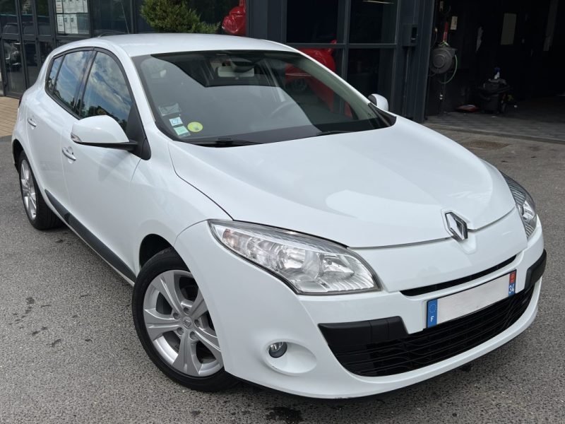 RENAULT MEGANE 3 III 1.5 DCI 110 Cv PREMIERE MAIN / BVM6 35 900 Kms CRIT AIR 2  - GARANTIE 1 AN