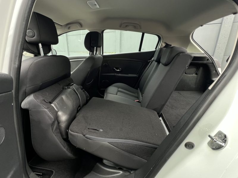 RENAULT MEGANE 3 III 1.5 DCI 110 Cv PREMIERE MAIN / BVM6 35 900 Kms CRIT AIR 2  - GARANTIE 1 AN