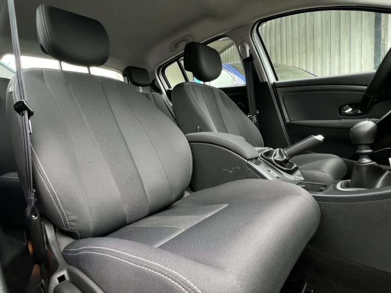 RENAULT MEGANE 3 III 1.5 DCI 110 Cv PREMIERE MAIN / BVM6 35 900 Kms CRIT AIR 2  - GARANTIE 1 AN