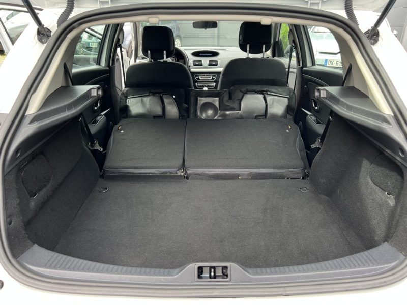 RENAULT MEGANE 3 III 1.5 DCI 110 Cv PREMIERE MAIN / BVM6 35 900 Kms CRIT AIR 2  - GARANTIE 1 AN