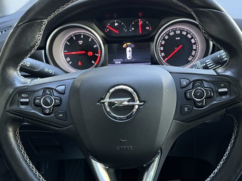 OPEL ASTRA 5 V 1.4 TURBO 125 1ERE MAIN APPLE & ANDROID INTERIEUR CUIR TOIT OUVRANT  - GARANTIE 1 AN