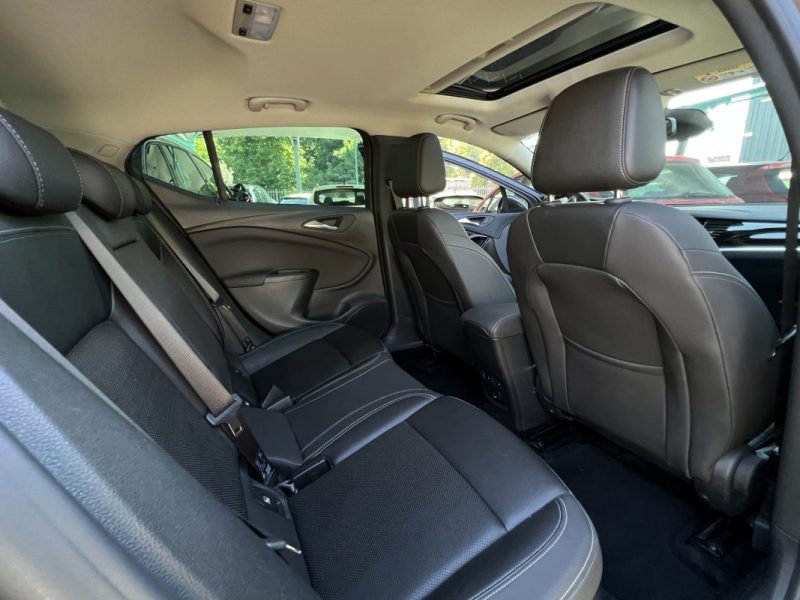 OPEL ASTRA 5 V 1.4 TURBO 125 1ERE MAIN APPLE & ANDROID INTERIEUR CUIR TOIT OUVRANT  - GARANTIE 1 AN