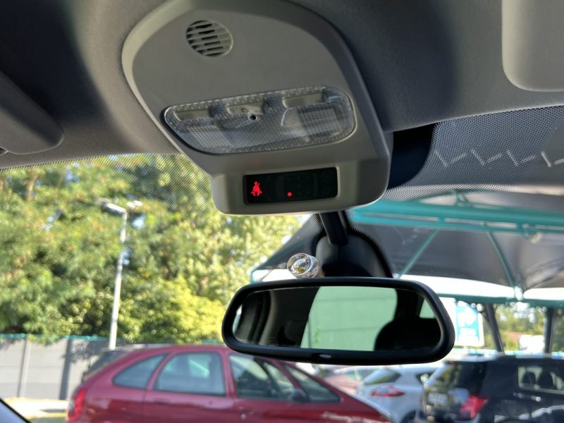 PEUGEOT 3008 PHASE 2 ALLURE 1.6 THP 165 Cv 1ERE MAIN 14 100 Km BOITE AUTO CRIT AIR 1 - GARANTIE 1 AN