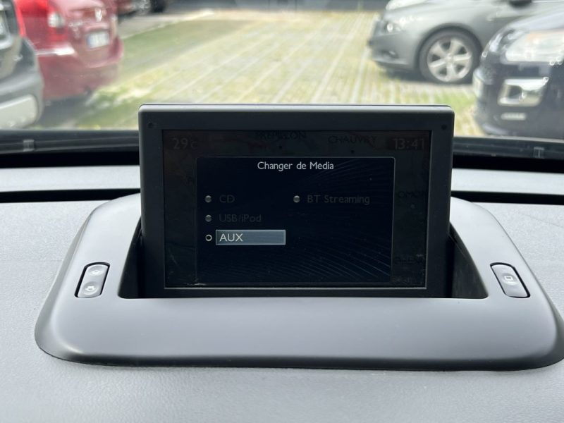 PEUGEOT 3008 PHASE 2 ALLURE 1.6 THP 165 Cv 1ERE MAIN 14 100 Km BOITE AUTO CRIT AIR 1 - GARANTIE 1 AN