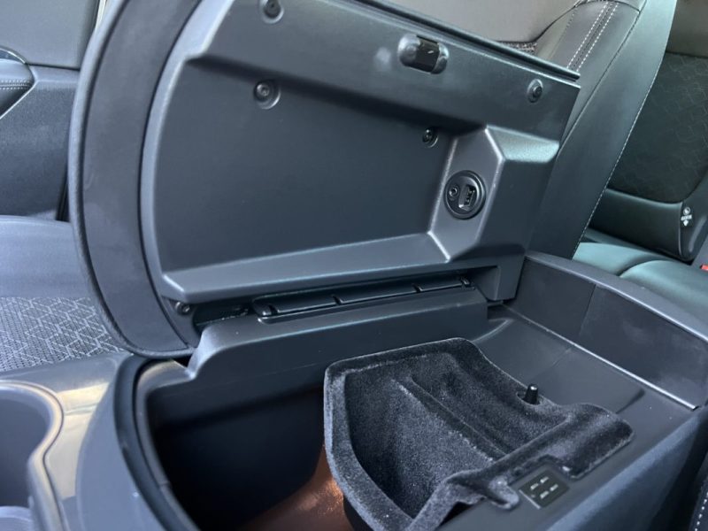 PEUGEOT 3008 PHASE 2 ALLURE 1.6 THP 165 Cv 1ERE MAIN 14 100 Km BOITE AUTO CRIT AIR 1 - GARANTIE 1 AN