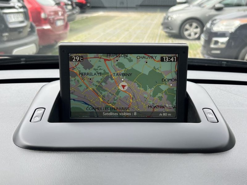 PEUGEOT 3008 PHASE 2 ALLURE 1.6 THP 165 Cv 1ERE MAIN 14 100 Km BOITE AUTO CRIT AIR 1 - GARANTIE 1 AN