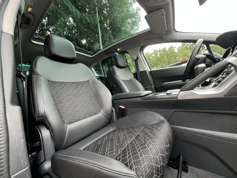 PEUGEOT 3008 PHASE 2 ALLURE 1.6 THP 165 Cv 1ERE MAIN 14 100 Km BOITE AUTO CRIT AIR 1 - GARANTIE 1 AN