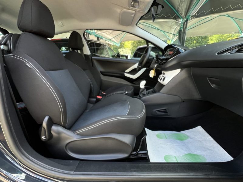 PEUGEOT 208  PHASE 2 II 1.0 68 Cv 5 PLACES / REGULATEUR LIMITEUR CRIT AIR 1 - GARANTIE 1 AN