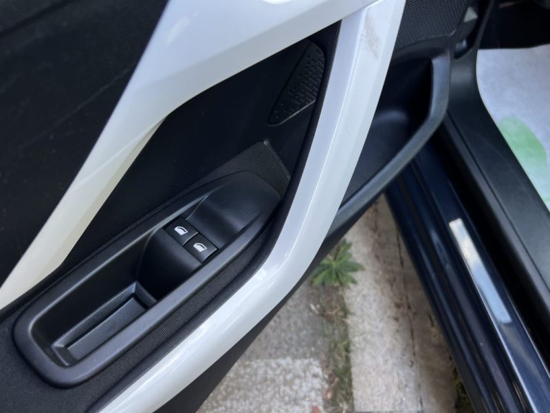 PEUGEOT 208  PHASE 2 II 1.0 68 Cv 5 PLACES / REGULATEUR LIMITEUR CRIT AIR 1 - GARANTIE 1 AN