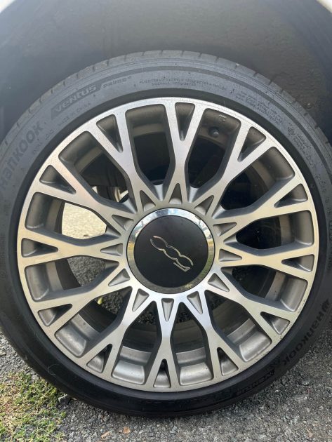 FIAT 500 0.9i 85CH LOUNGE BOITE AUTOMATIQUE 