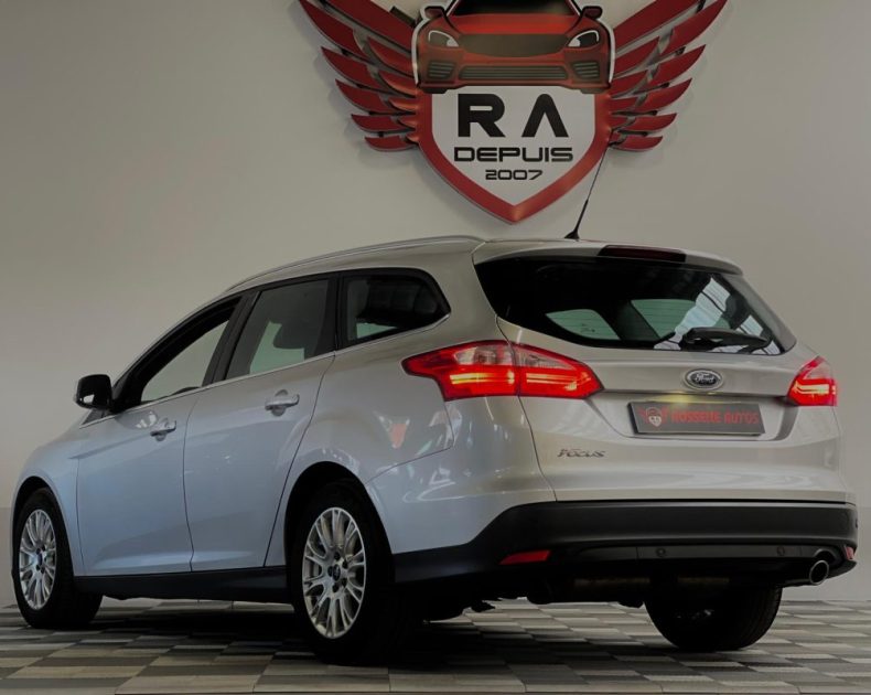 FORD FOCUS 1,6 EcoBoost 150CH Titanium