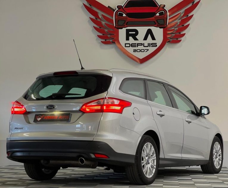 FORD FOCUS 1,6 EcoBoost 150CH Titanium