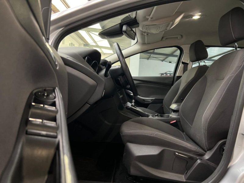 FORD FOCUS 1,6 EcoBoost 150CH Titanium