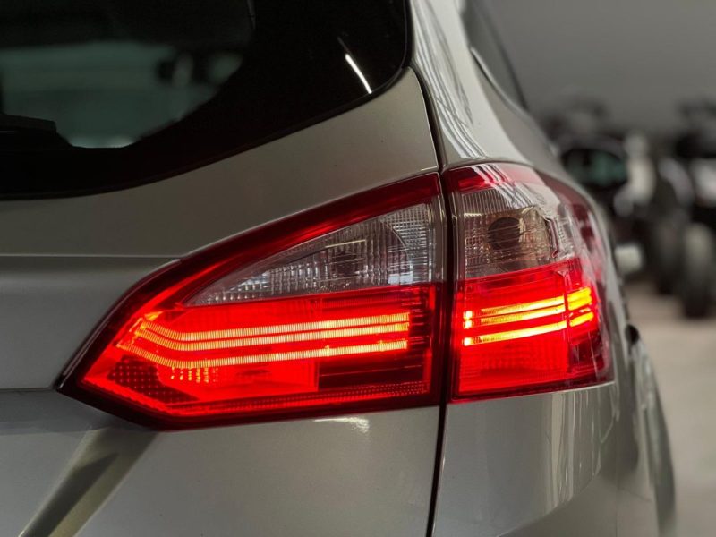 FORD FOCUS 1,6 EcoBoost 150CH Titanium