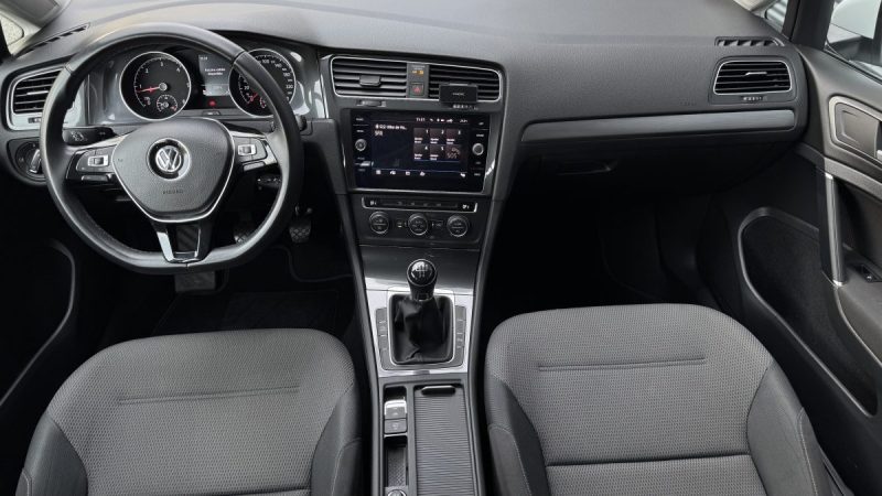 VOLKSWAGEN GOLF VII 1.6 TDI 115ch R-Line - Suivi Entretien Complet