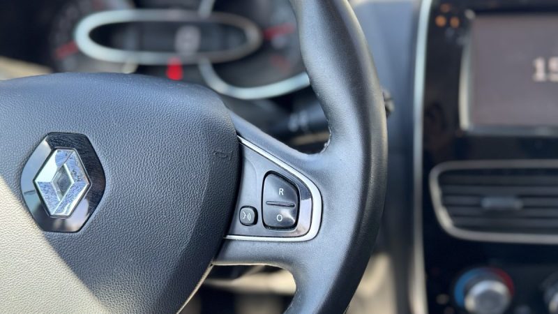 RENAULT CLIO IV 1.2 16v 75ch Trend 5p - 1ère main