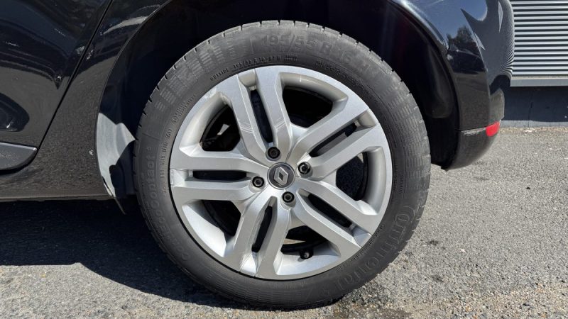 RENAULT CLIO IV 1.2 16v 75ch Trend 5p - 1ère main